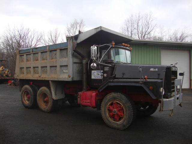 Tandem Axle Tipper